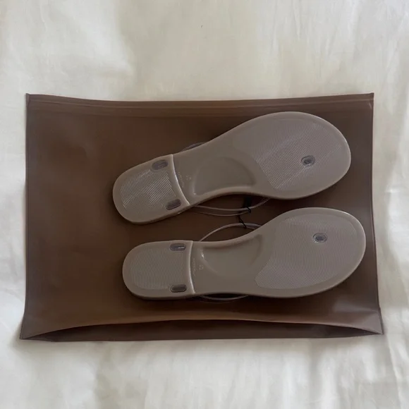 Christopher Esber Jo Transparent Flip Flops - Picture 2 of 3